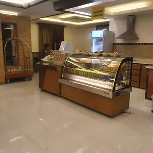 تحقق من التوفر